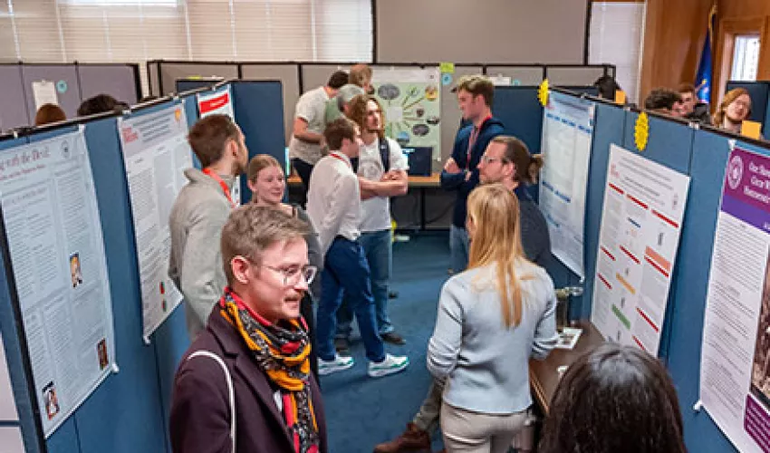 Students Showcase Research and Creative